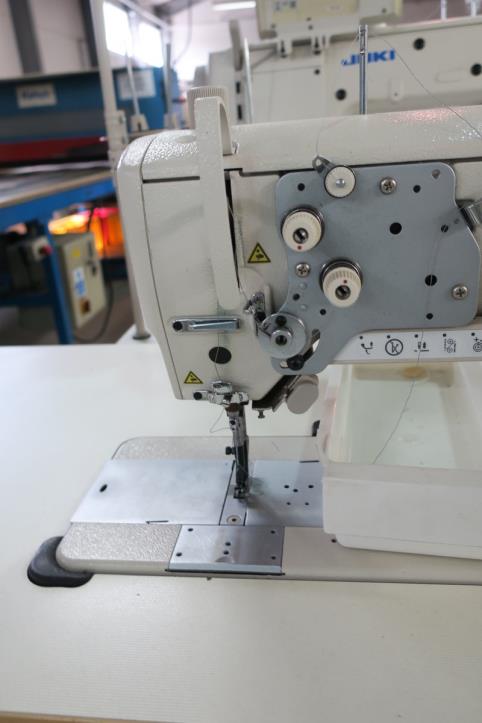 Machines à coudre-3